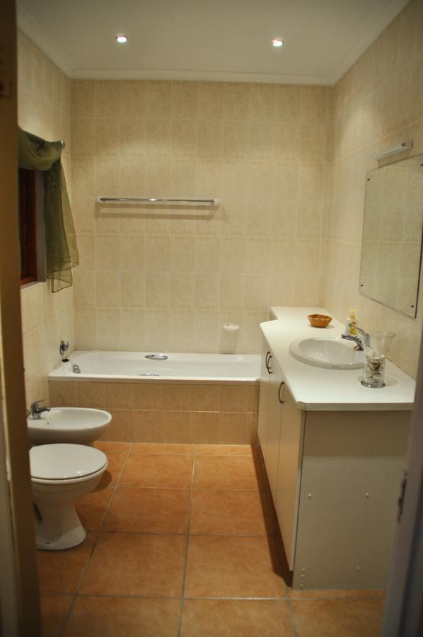 Clan Court Guesthouse Кланвільям Екстер'єр фото